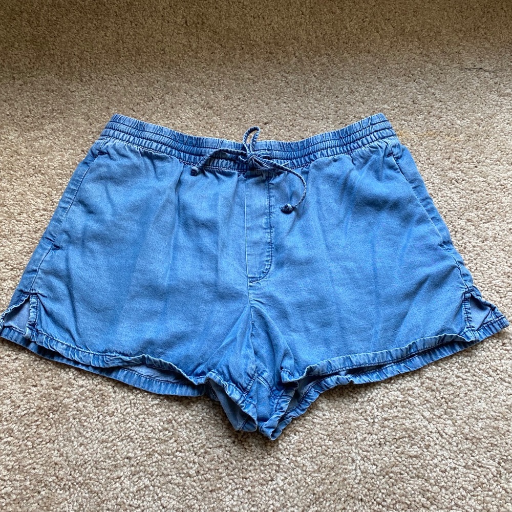 Gap Shorts